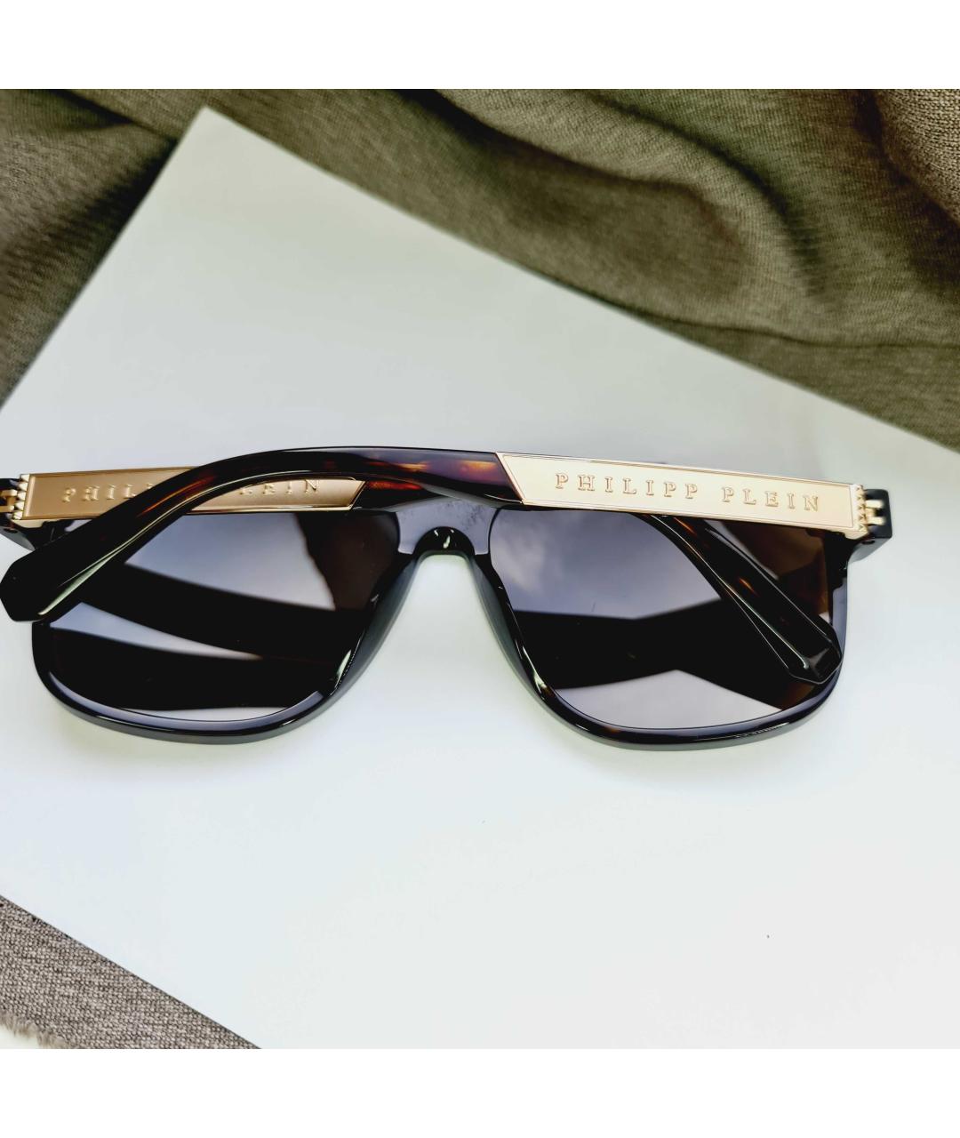 PHILIPP PLEIN Коричневые пластиковые солнцезащитные очки, фото 3