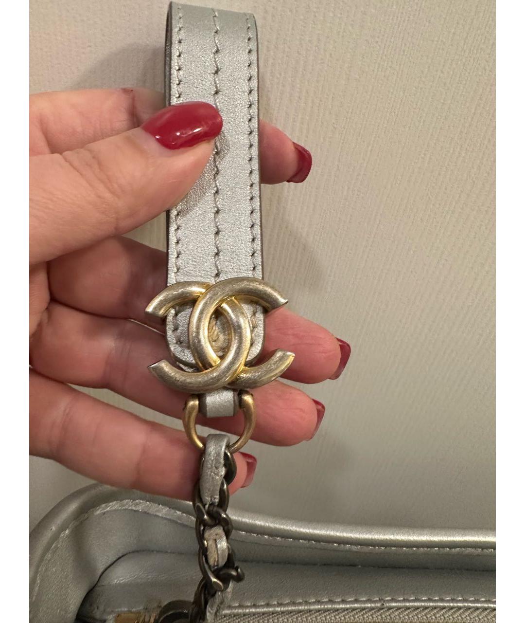 CHANEL Серебряная кожаная сумка через плечо, фото 8