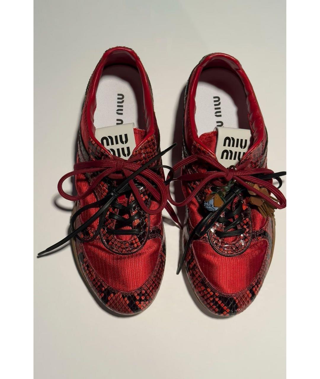 MIU MIU Красные кроссовки, фото 2