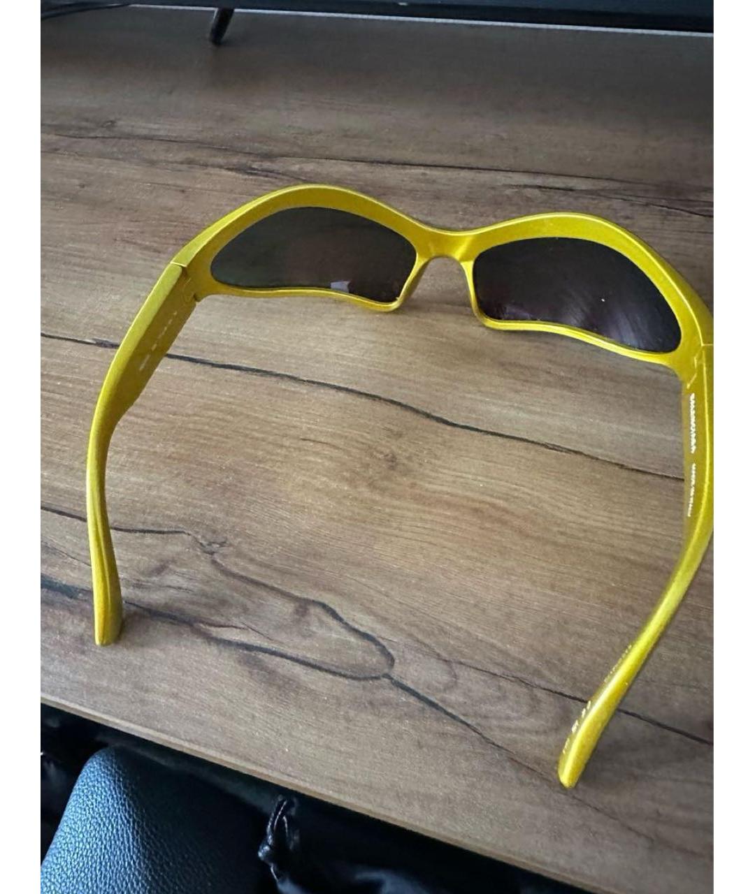 BALENCIAGA Желтые пластиковые солнцезащитные очки, фото 4