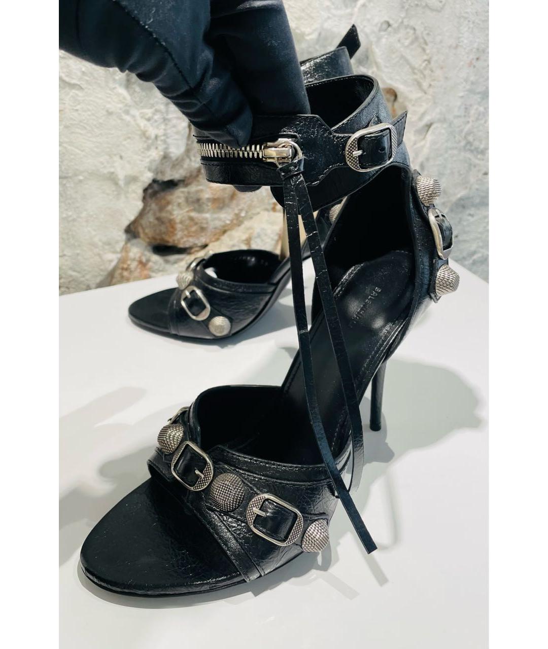 BALENCIAGA Черные кожаные босоножки, фото 5