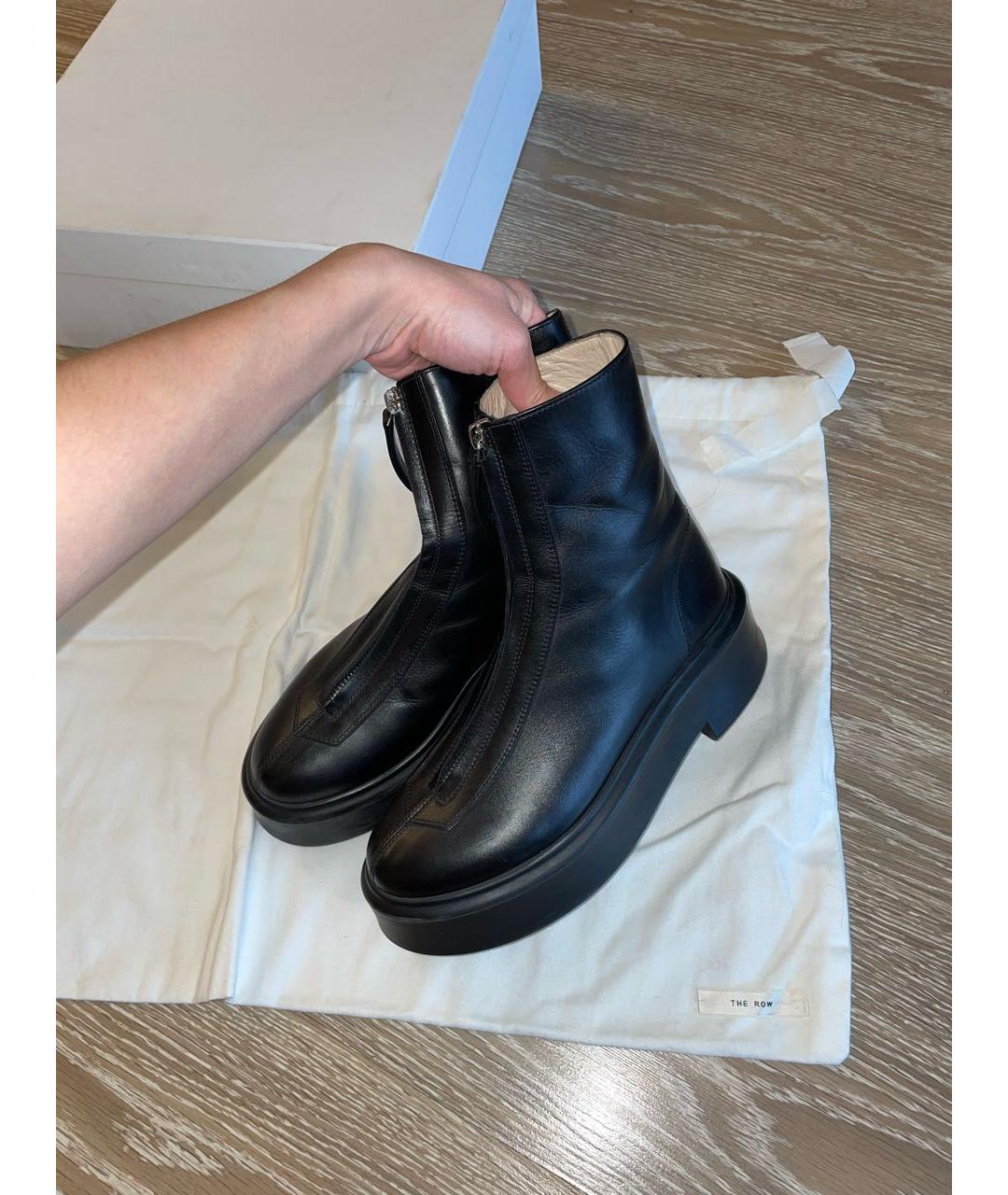 THE ROW Черные кожаные ботинки, фото 6