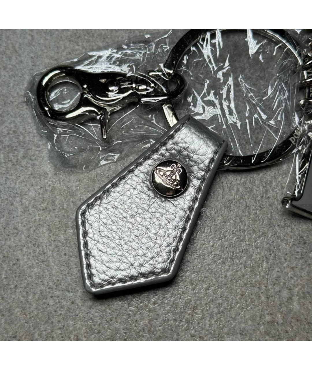 VIVIENNE WESTWOOD Серебрянный брелок, фото 4