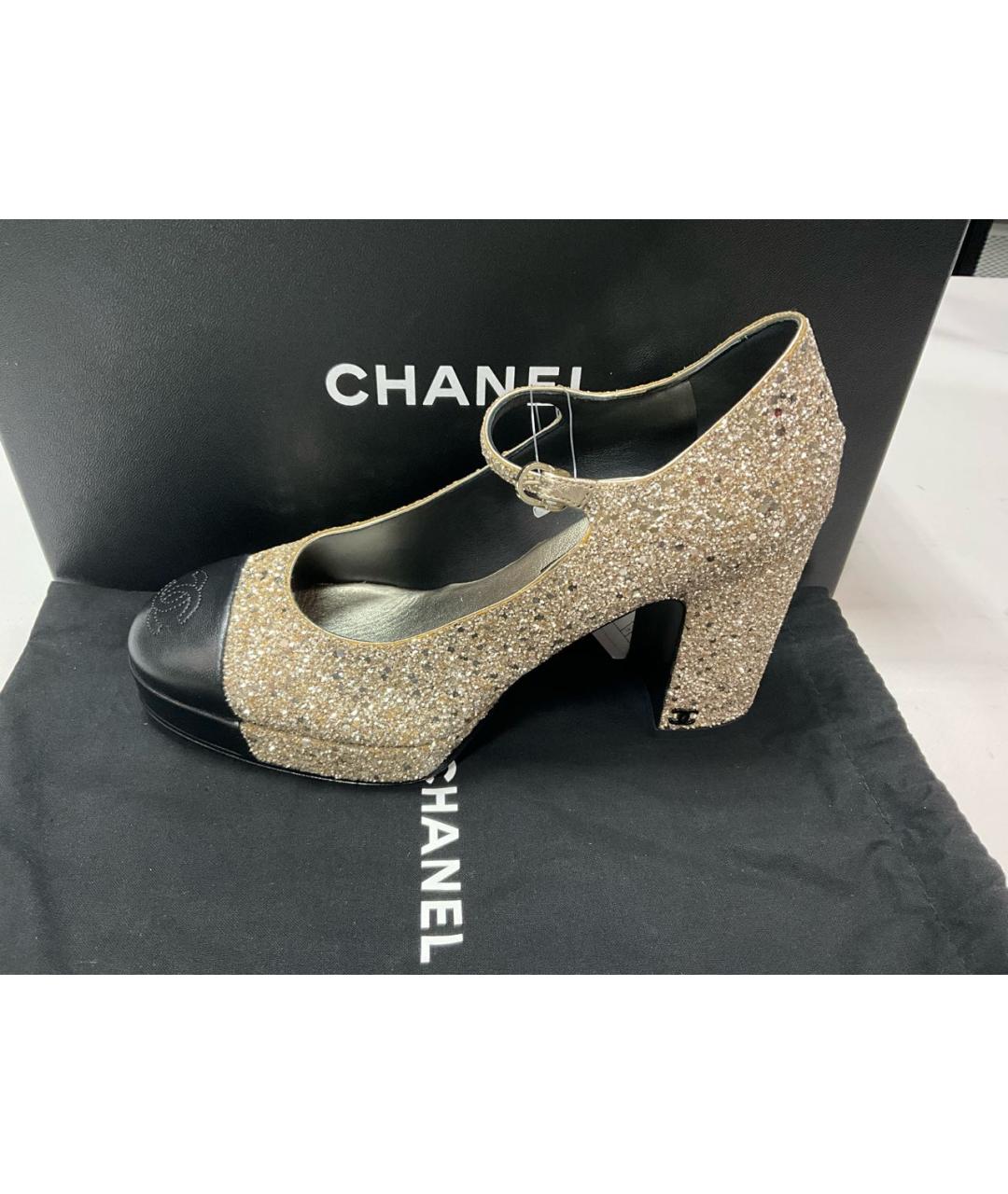 CHANEL Золотые кожаные туфли, фото 8