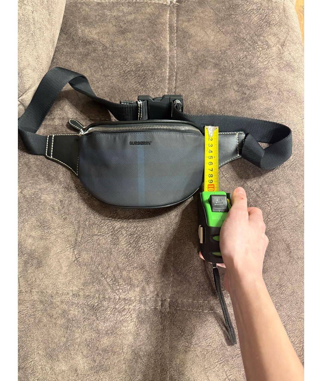 BURBERRY Темно-синяя кожаная поясная сумка, фото 5