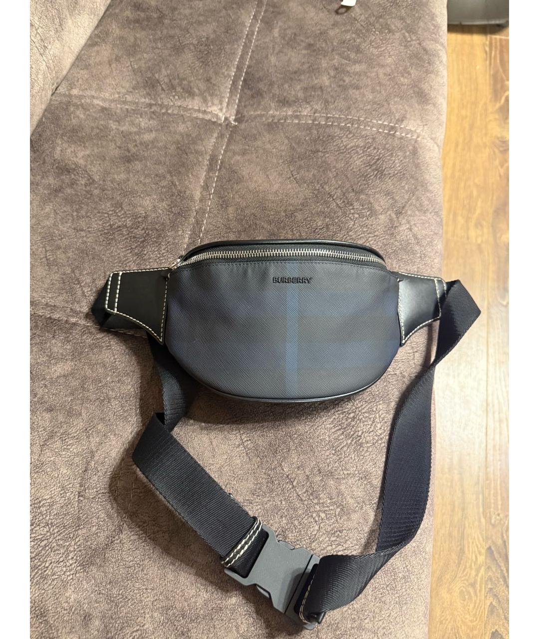 BURBERRY Темно-синяя кожаная поясная сумка, фото 9