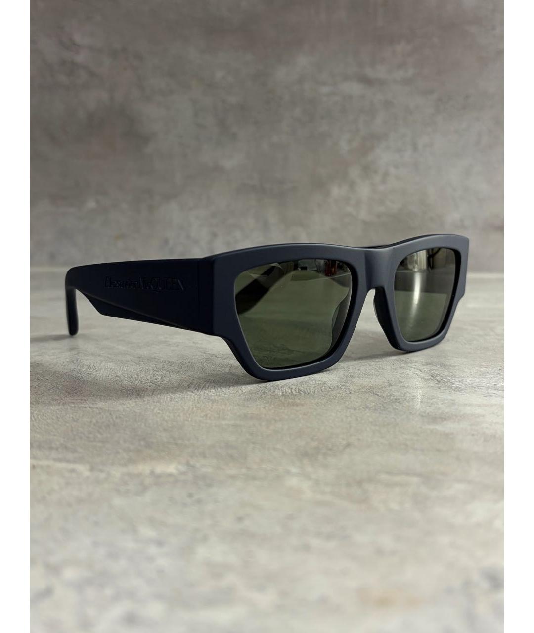 ALEXANDER MCQUEEN Темно-синие пластиковые солнцезащитные очки, фото 3