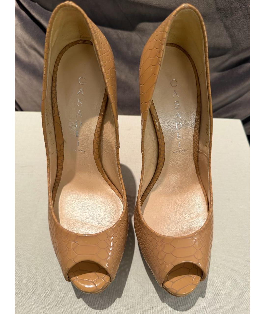 CASADEI Бежевые туфли из лакированной кожи, фото 3