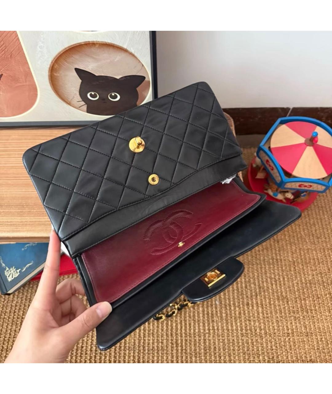 CHANEL Черная кожаная сумка через плечо, фото 7