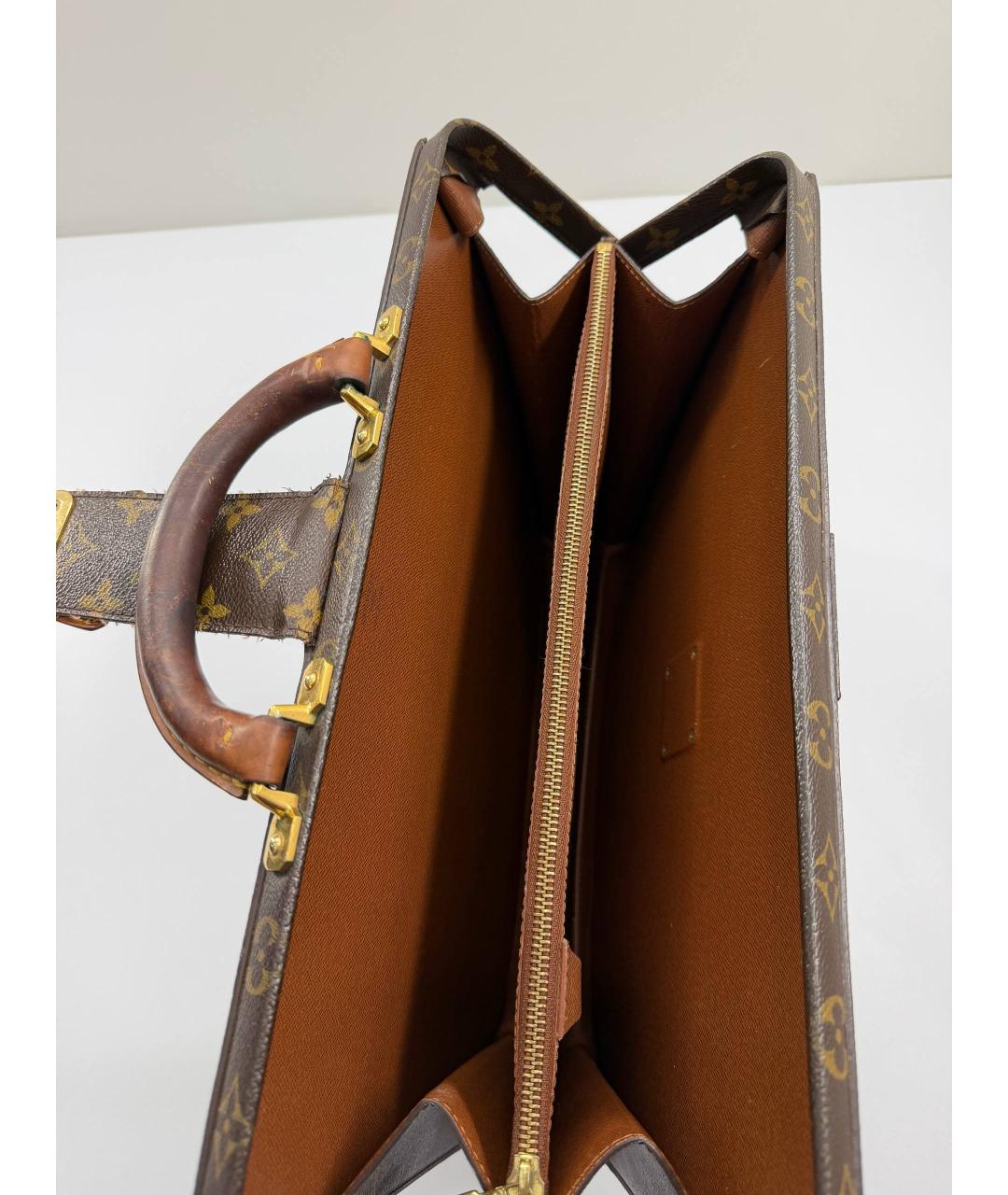 LOUIS VUITTON Коричневый портфель, фото 9