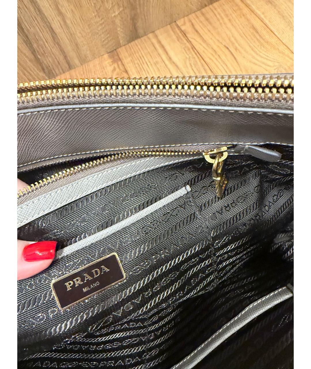 PRADA Серая кожаная сумка тоут, фото 5