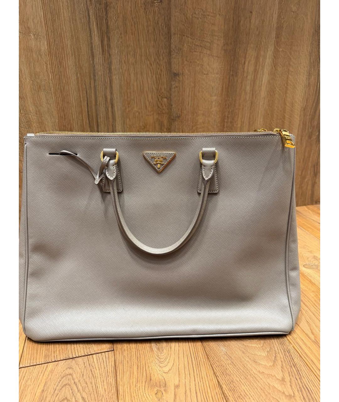 PRADA Серая кожаная сумка тоут, фото 9