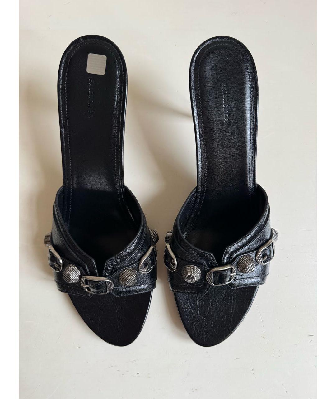 BALENCIAGA Черные кожаные мюли, фото 3