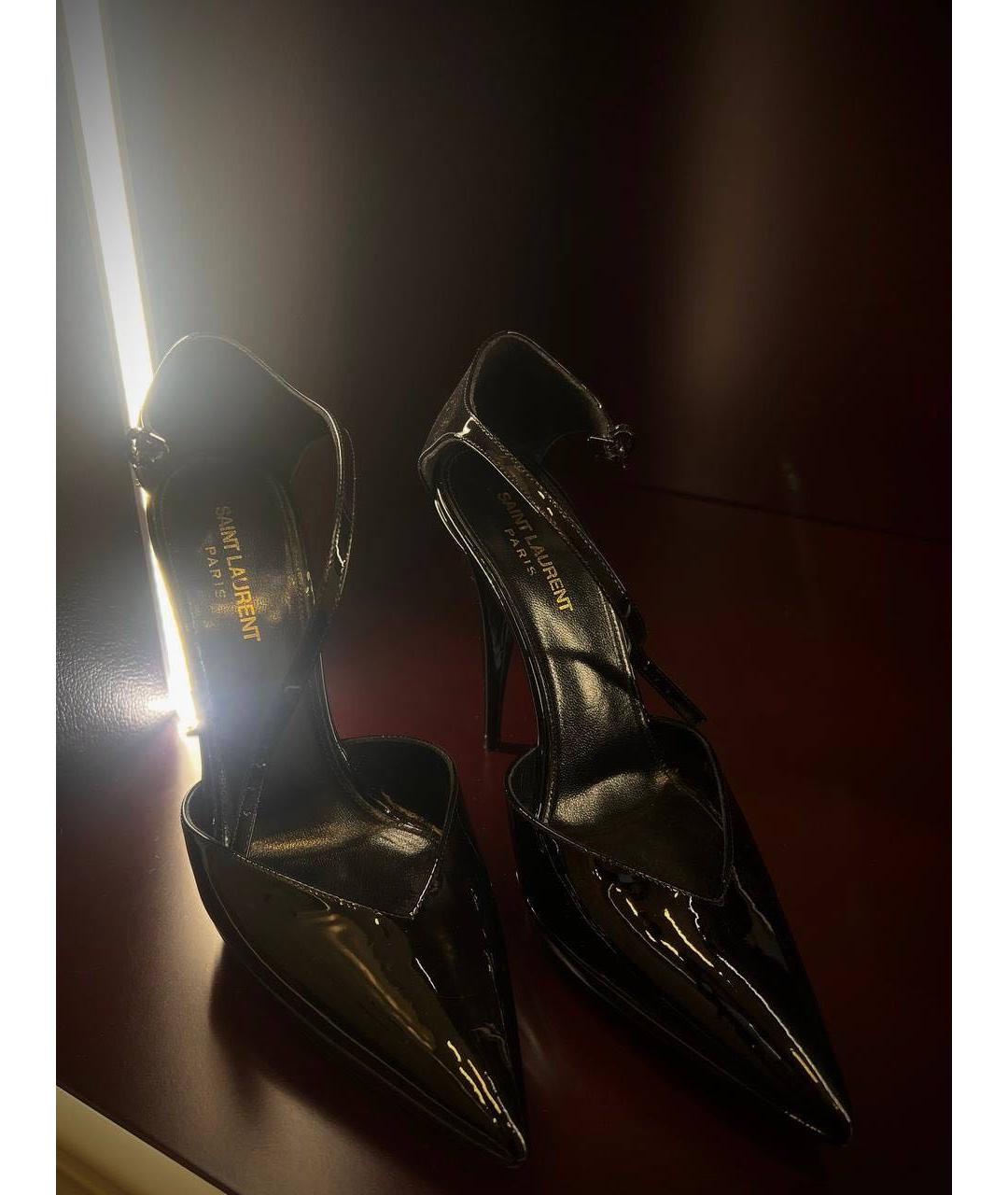 SAINT LAURENT Черные босоножки из лакированной кожи, фото 3