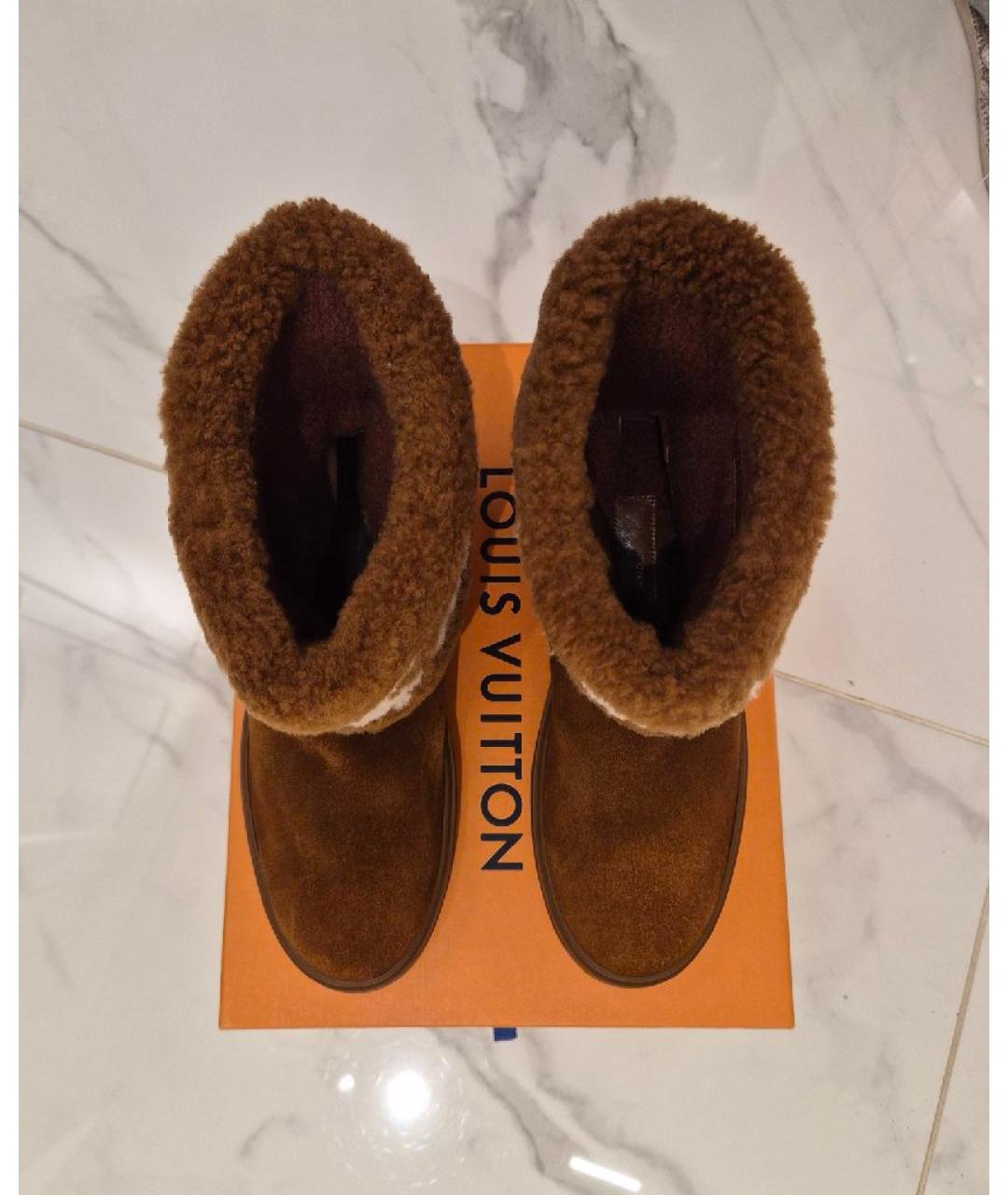 LOUIS VUITTON Коричневые замшевые ботинки, фото 3