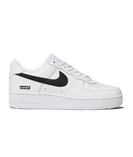 NIKE Кроссовки