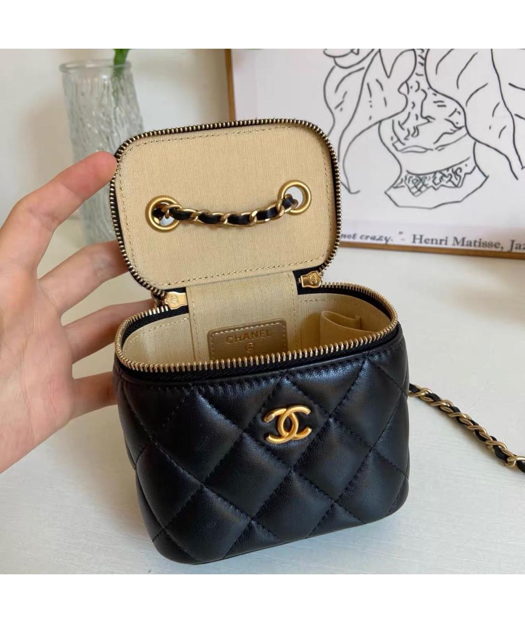 CHANEL Черная кожаная сумка через плечо, фото 7