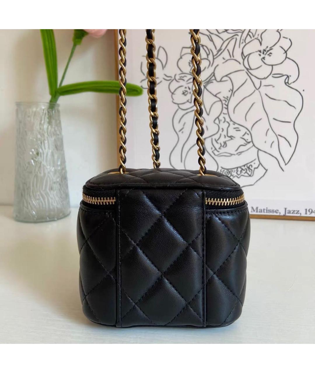 CHANEL Черная кожаная сумка через плечо, фото 4