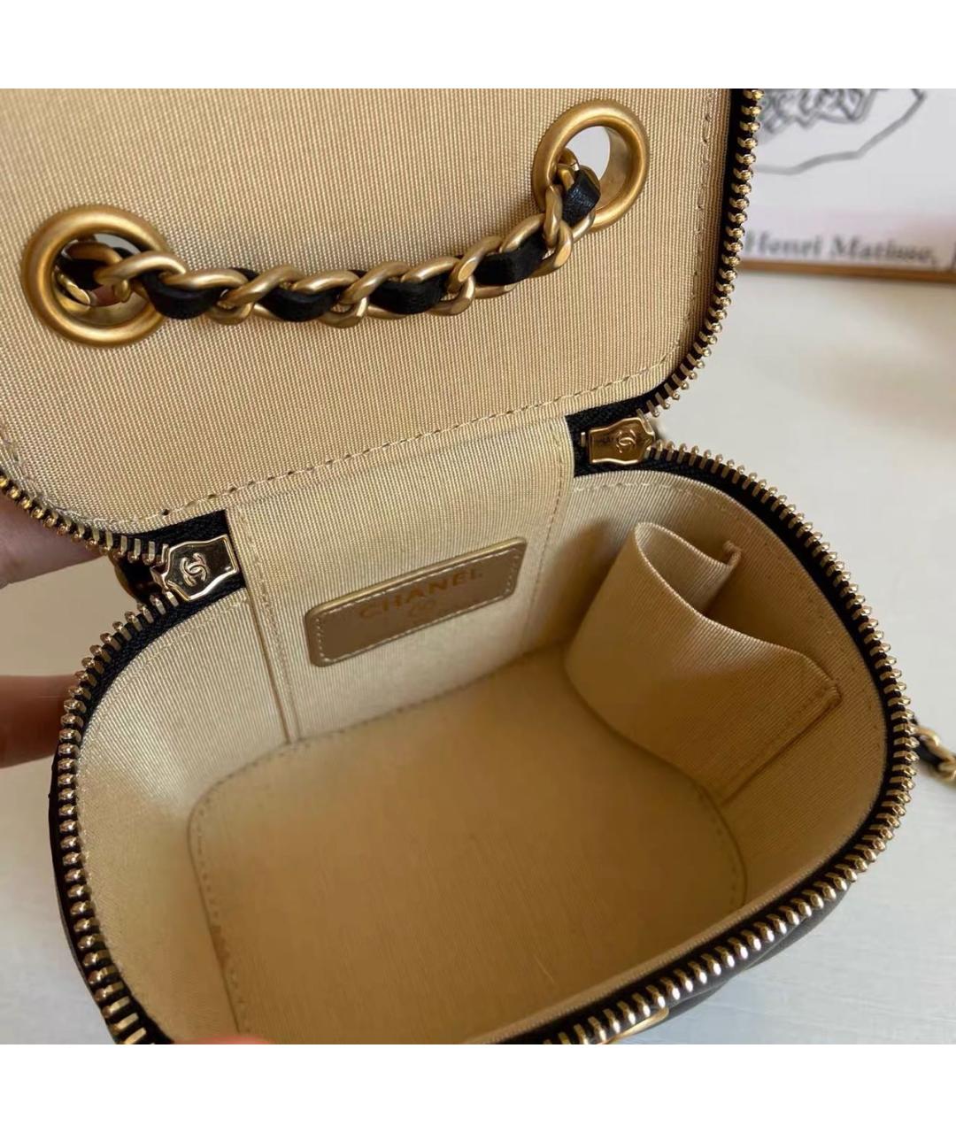 CHANEL Черная кожаная сумка через плечо, фото 8