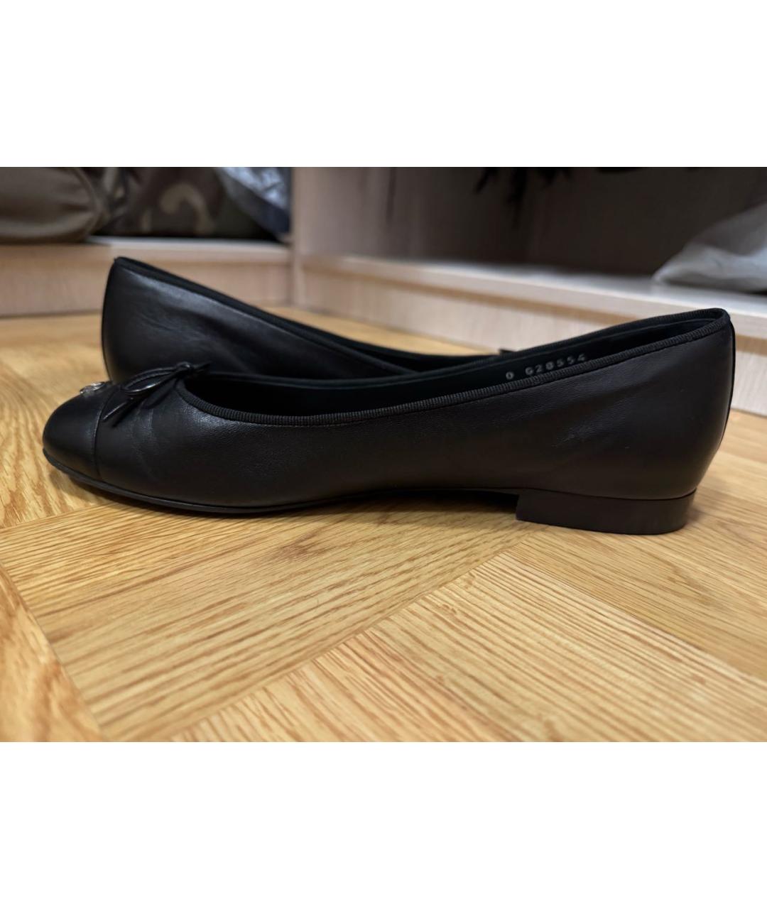 CHANEL Черные кожаные балетки, фото 4