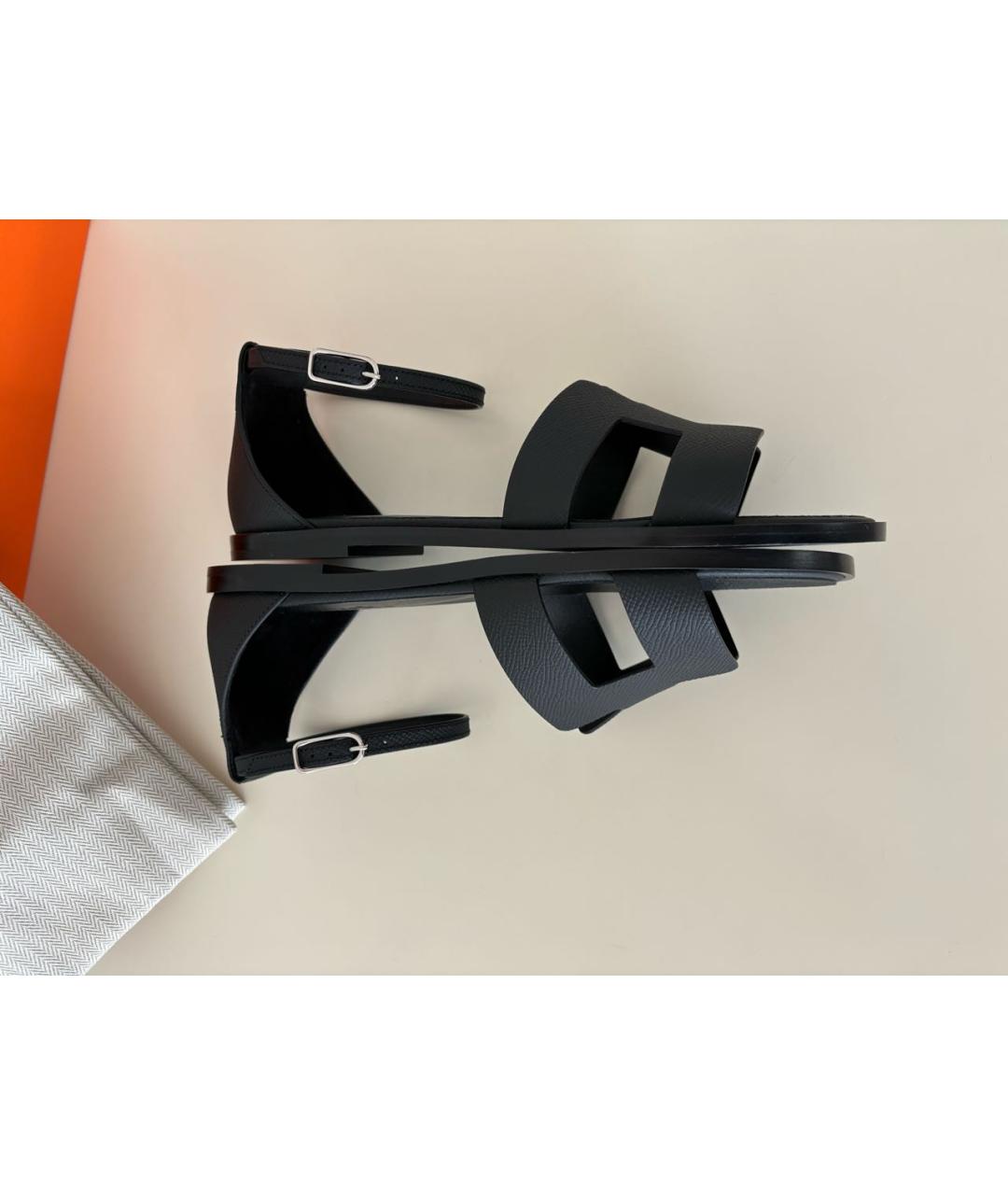 HERMES Черные кожаные сандалии, фото 4