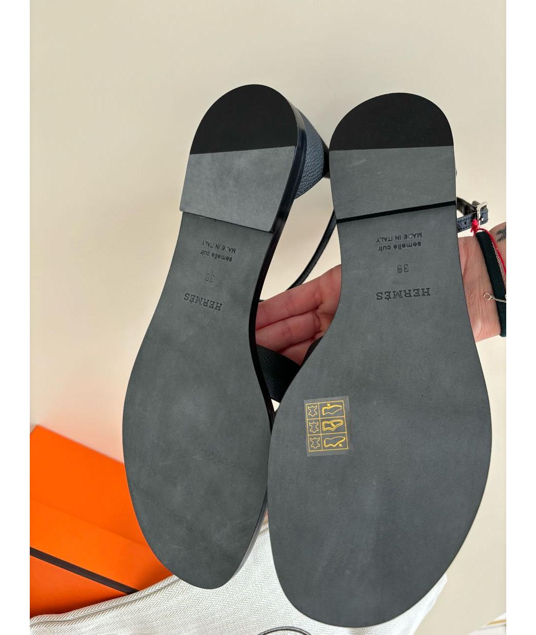 HERMES Черные кожаные сандалии, фото 5