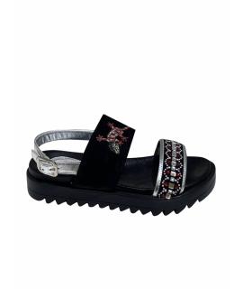 MONNALISA Сандалии и шлепанцы