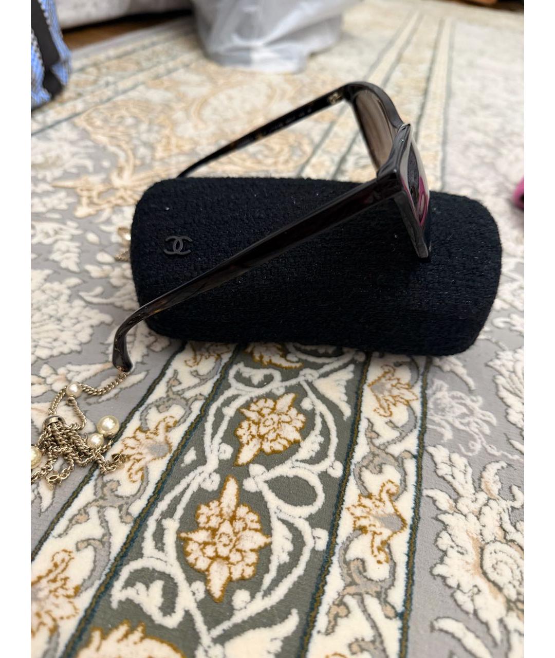 CHANEL Черные пластиковые солнцезащитные очки, фото 2