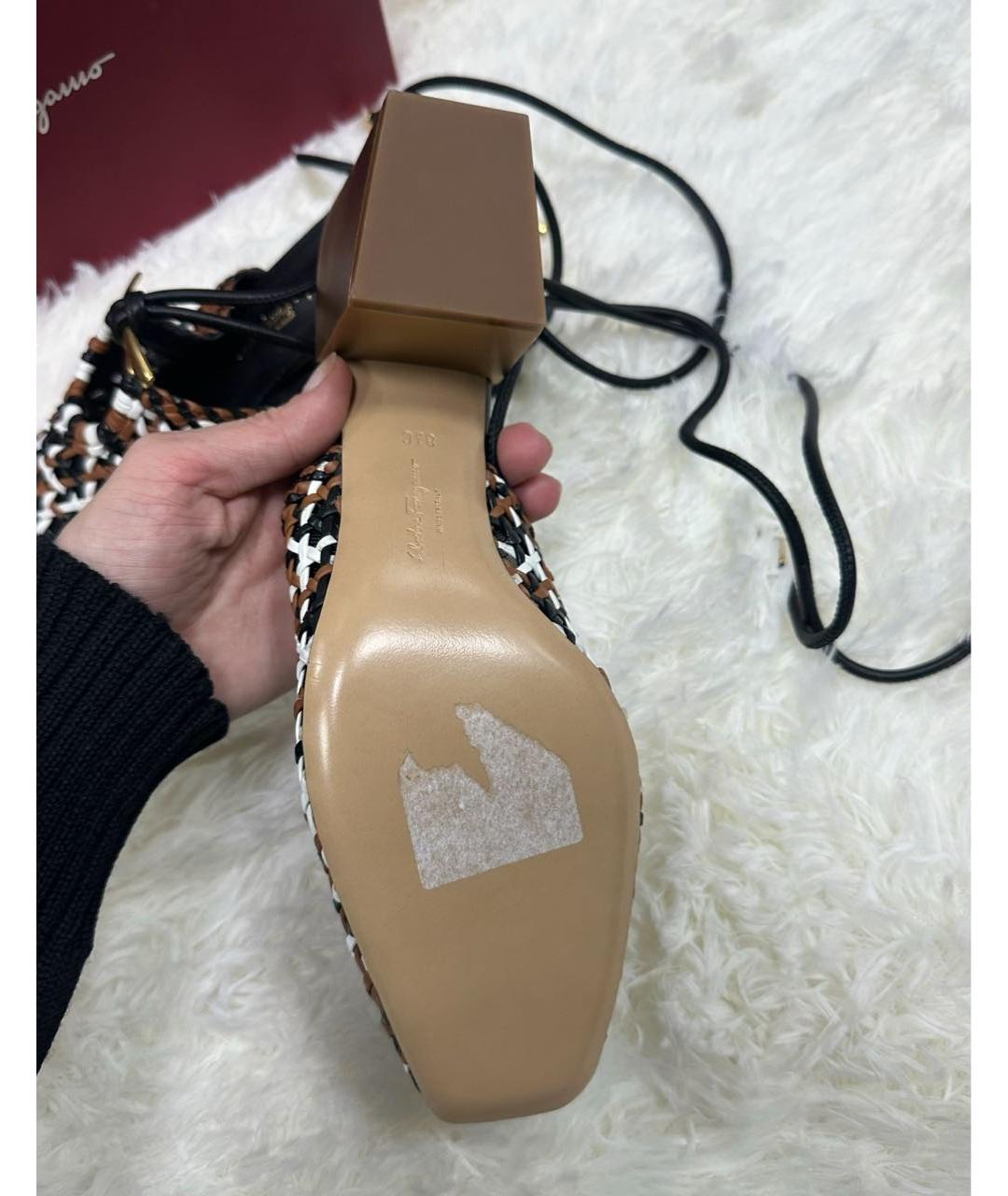 FERRAGAMO Мульти мюли, фото 4