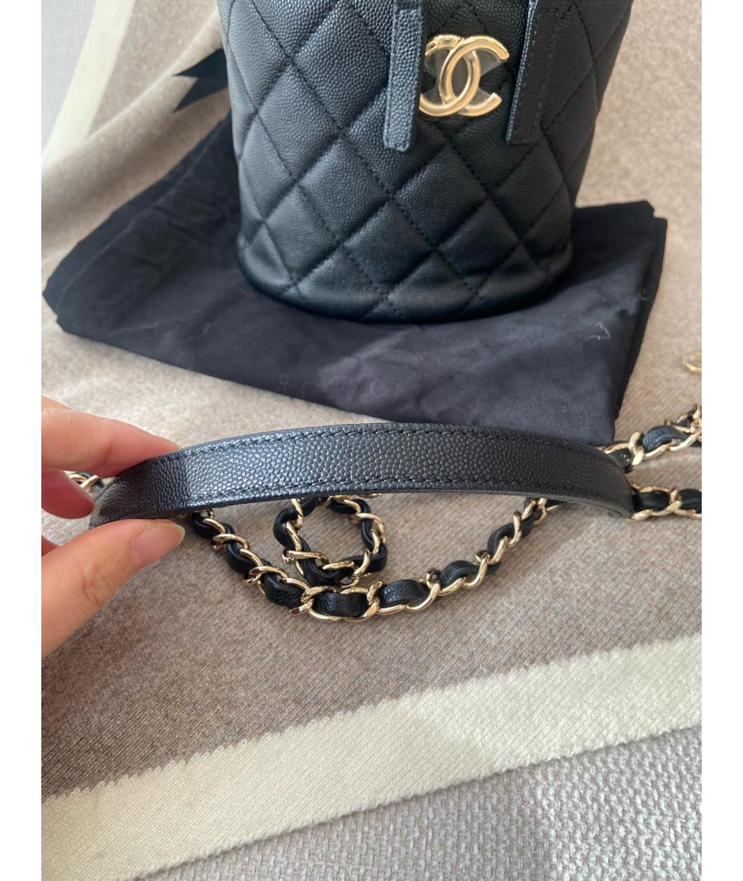 CHANEL Черная кожаная сумка через плечо, фото 8