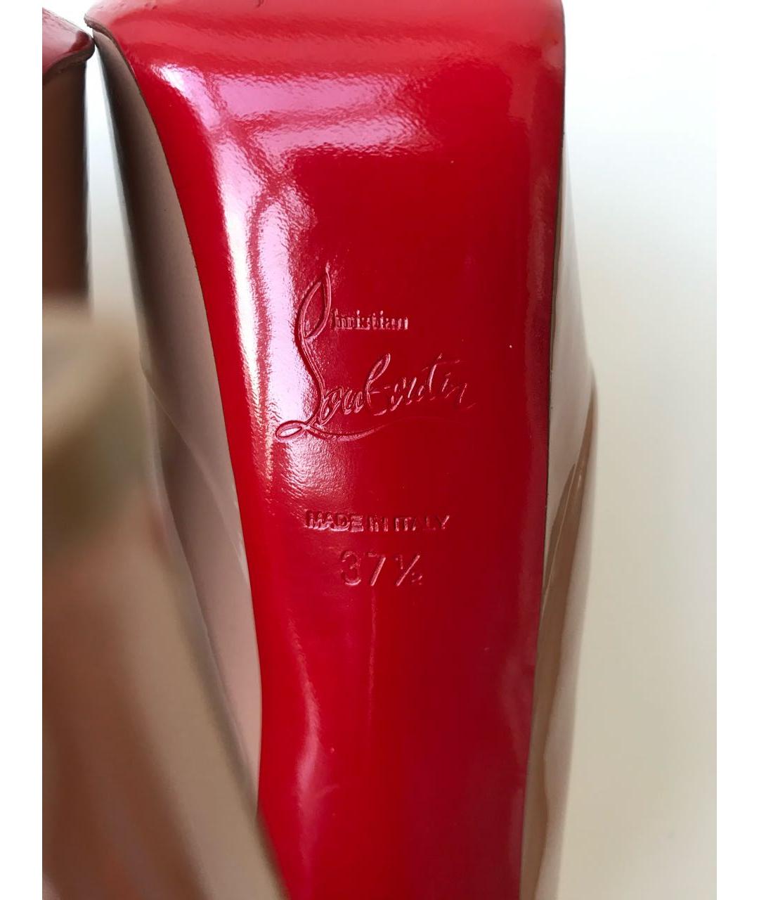 CHRISTIAN LOUBOUTIN Бежевые туфли из лакированной кожи, фото 7