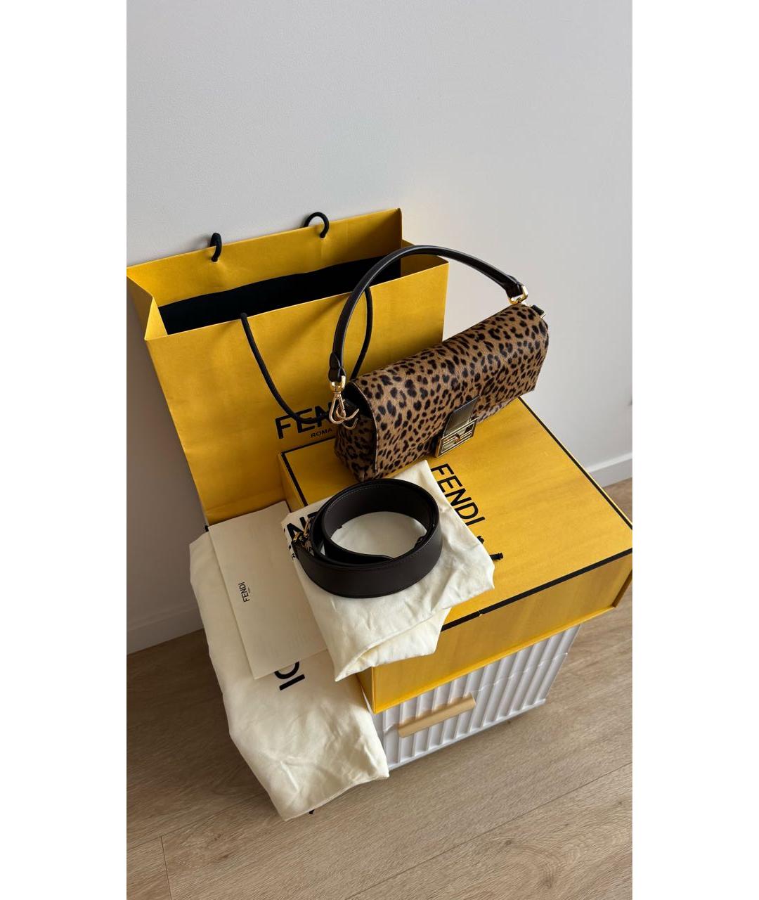 FENDI Коричневая меховая сумка через плечо, фото 5