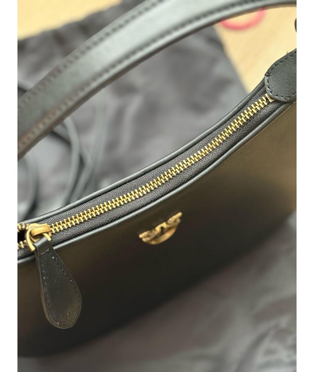 PINKO Черная кожаная сумка с короткими ручками, фото 4