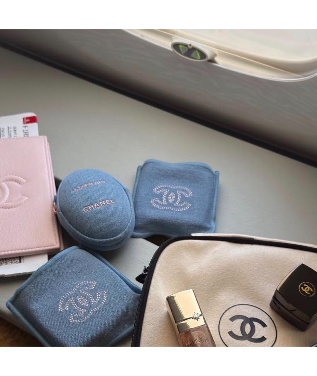 CHANEL Голубая деним косметичка, фото 3