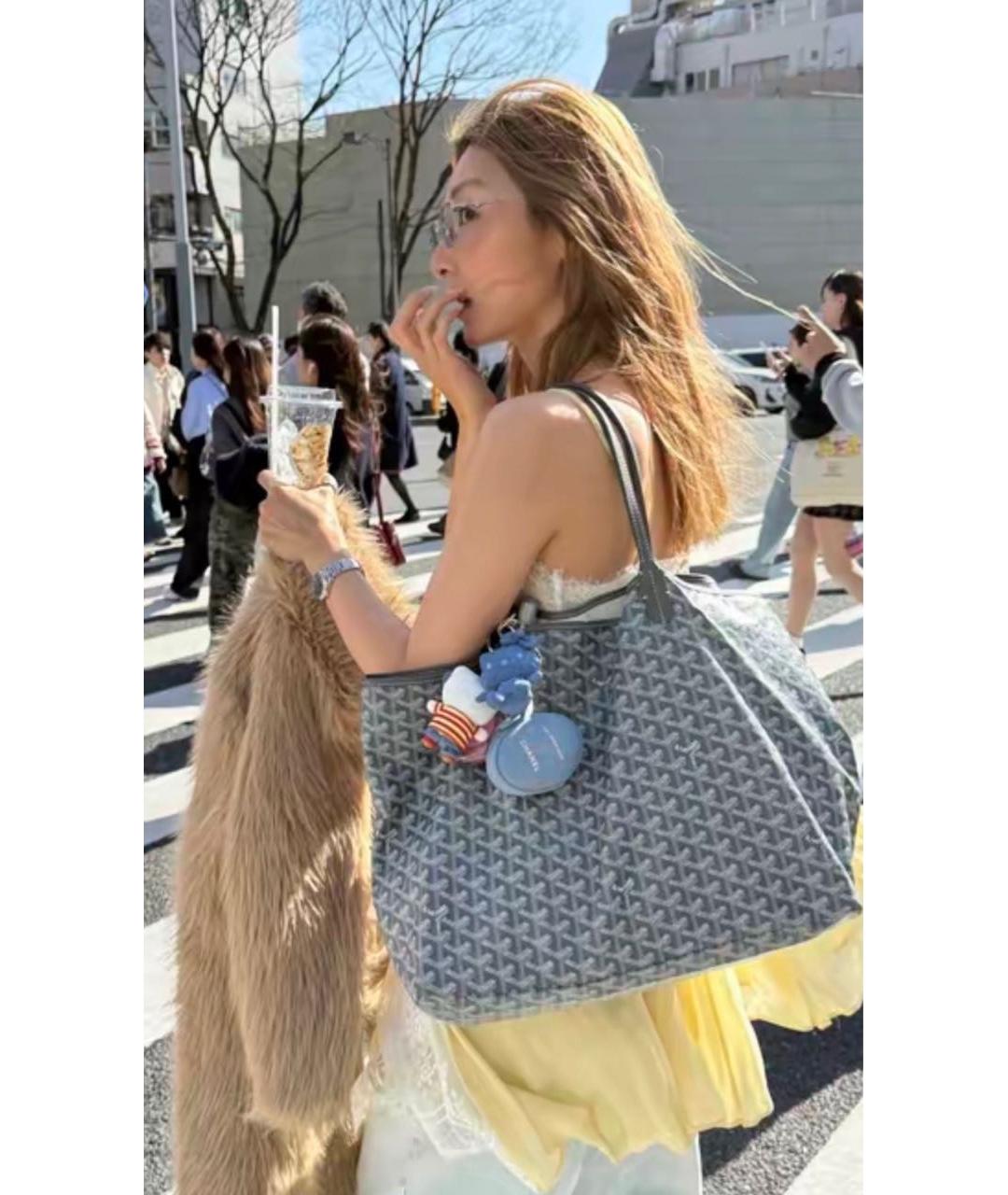 CHANEL Голубая деним косметичка, фото 6