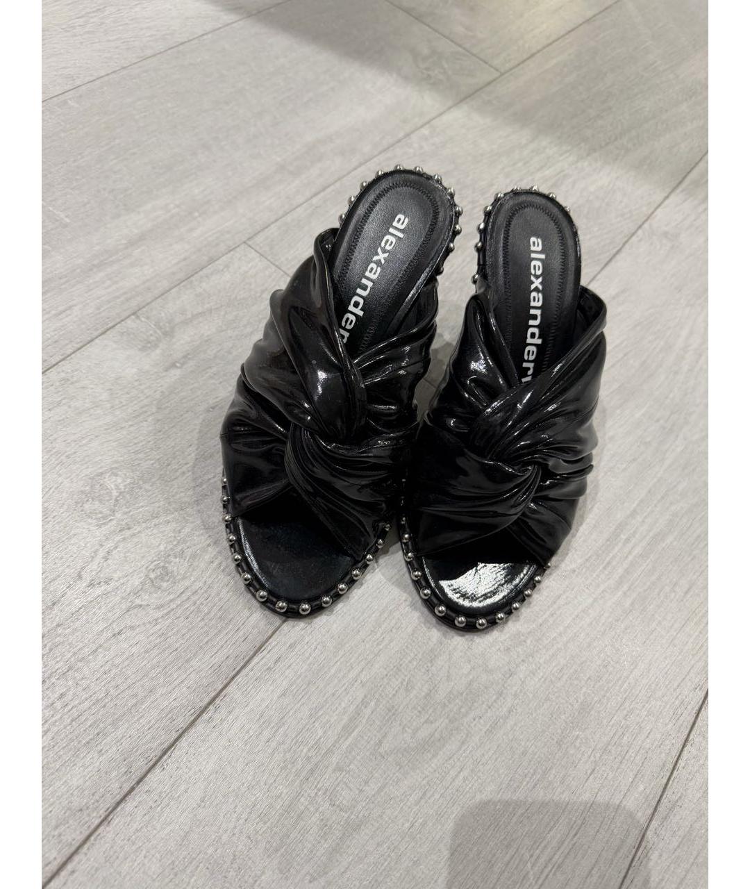 ALEXANDER WANG Черные мюли из лакированной кожи, фото 2