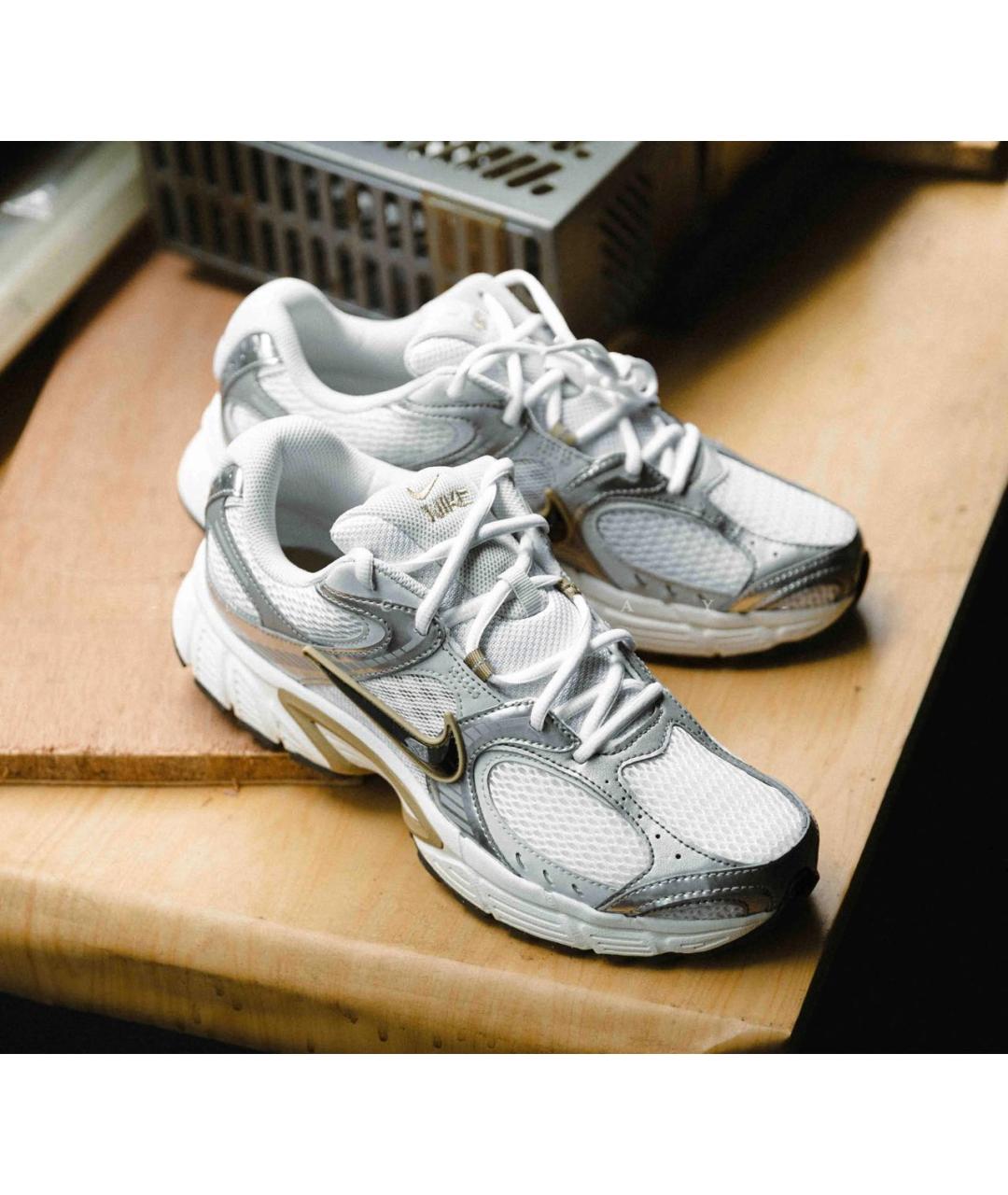 NIKE Серебряные низкие кроссовки / кеды, фото 5