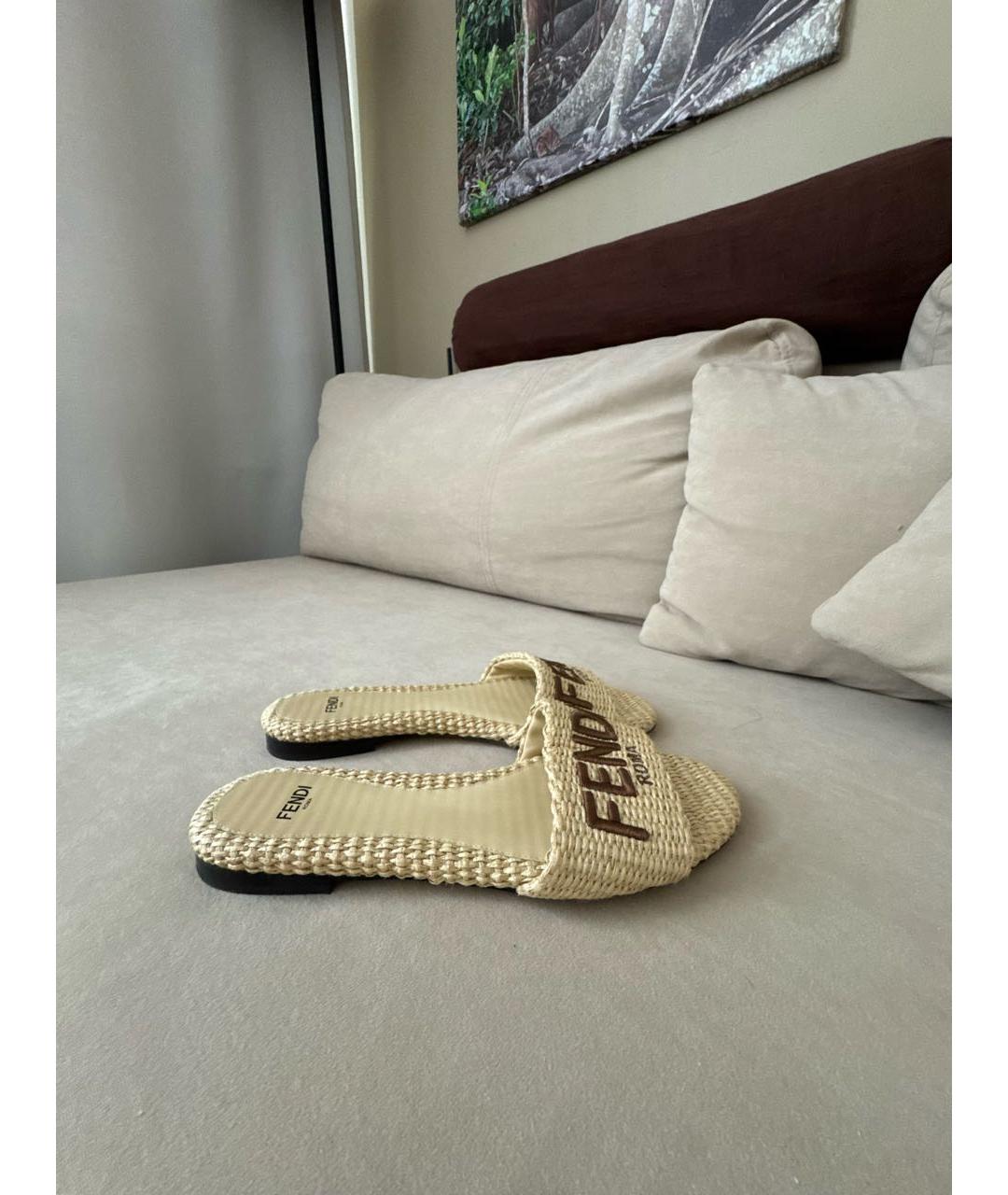 FENDI Бежевые шлепанцы, фото 7