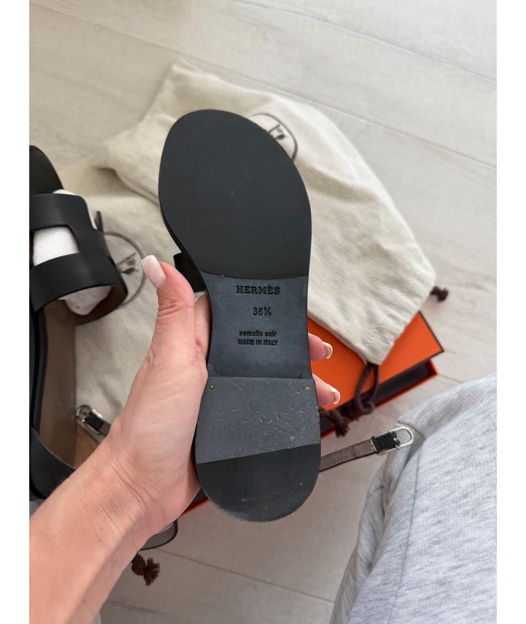 HERMES Черные кожаные сандалии, фото 3