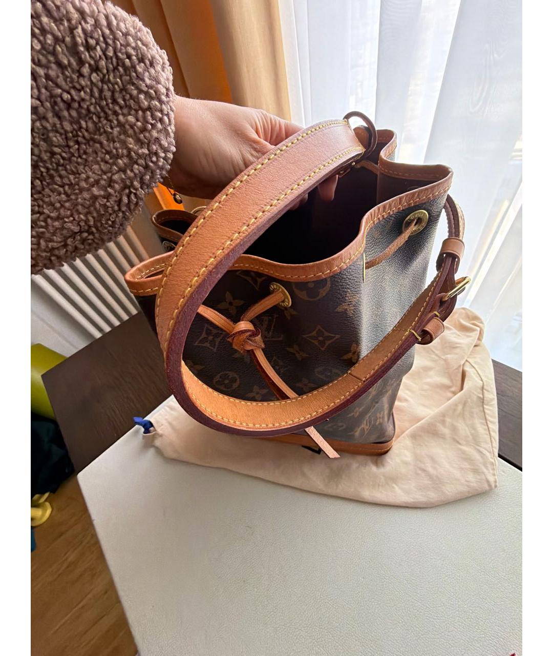 LOUIS VUITTON Коричневая кожаная сумка через плечо, фото 6