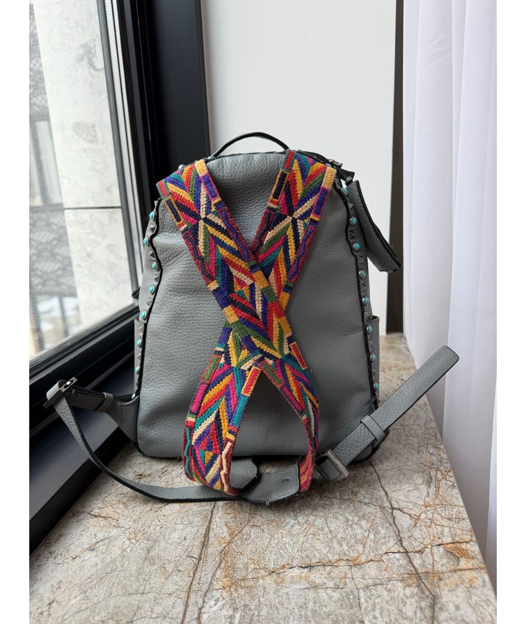 VALENTINO Серый кожаный рюкзак, фото 3