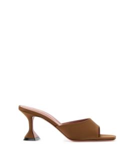 Amina Muaddi Мюли