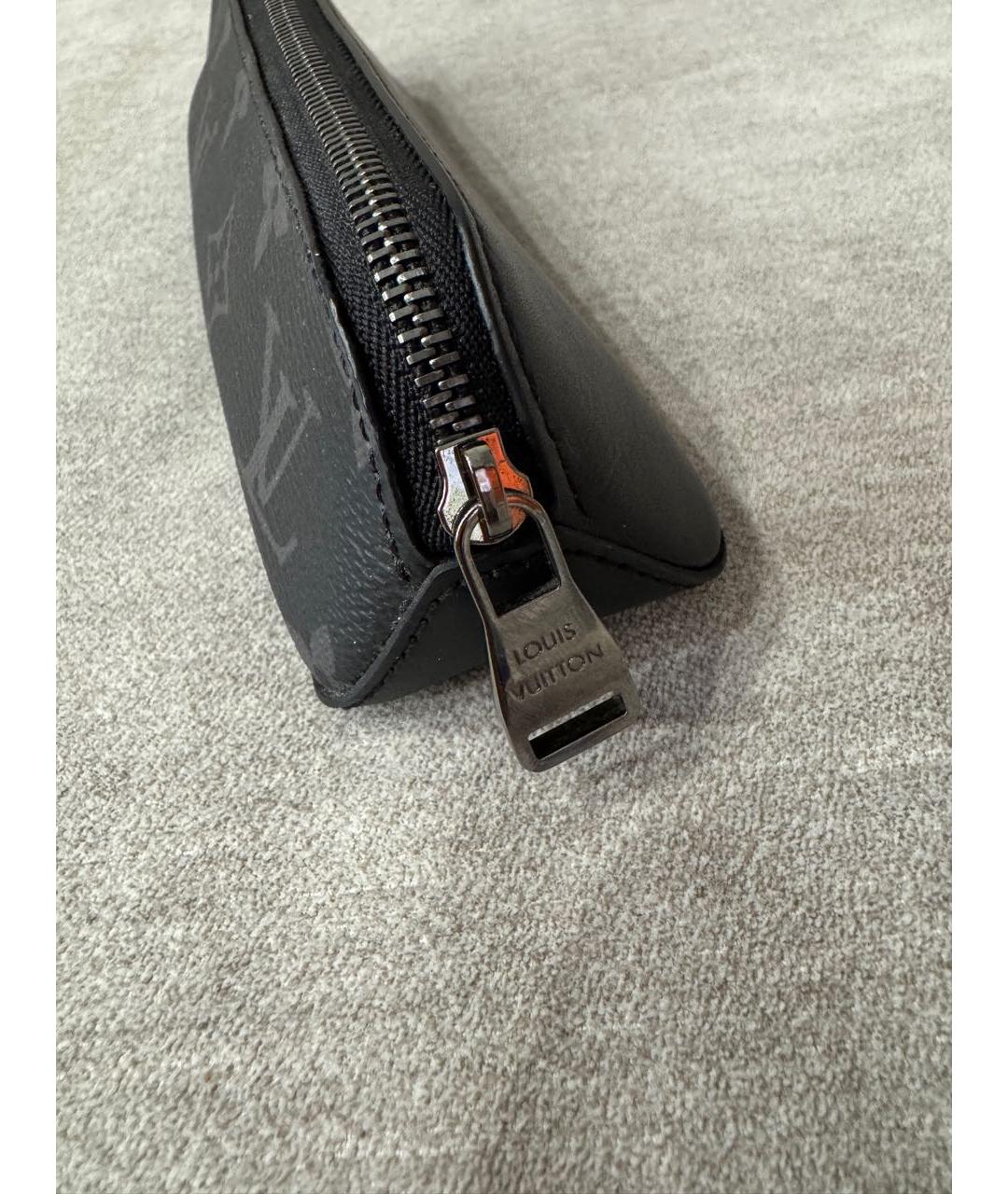 LOUIS VUITTON Черная косметичка, фото 2