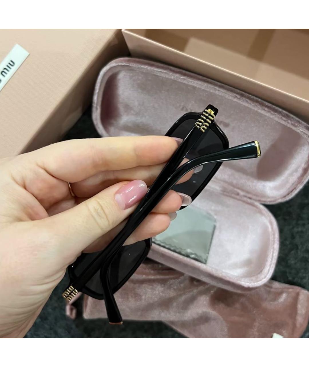 MIU MIU Черные солнцезащитные очки, фото 3