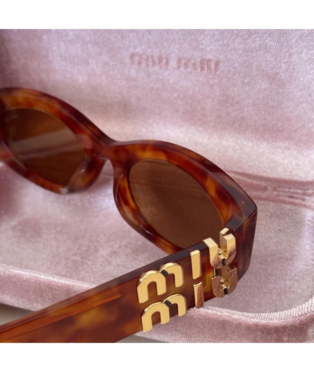 MIU MIU Коричневые солнцезащитные очки, фото 4