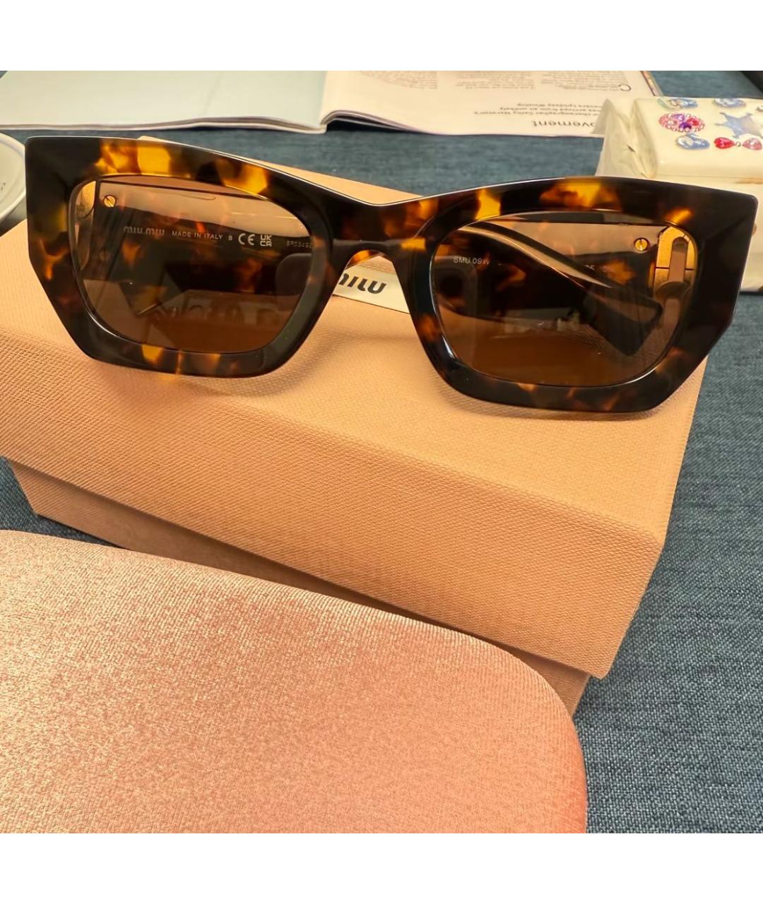 MIU MIU Коричневые солнцезащитные очки, фото 4