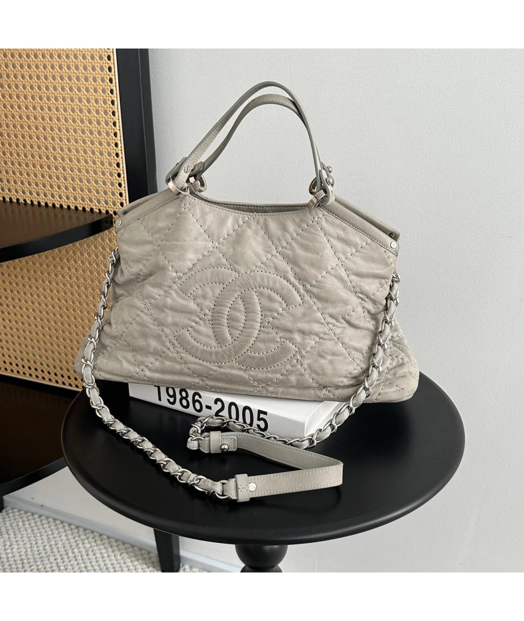 CHANEL Бежевая кожаная сумка тоут, фото 10