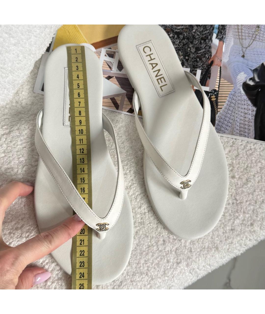 CHANEL Белые кожаные шлепанцы, фото 7