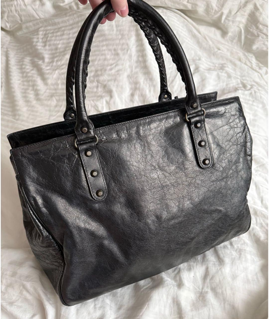 BALENCIAGA Черная кожаная сумка тоут, фото 2