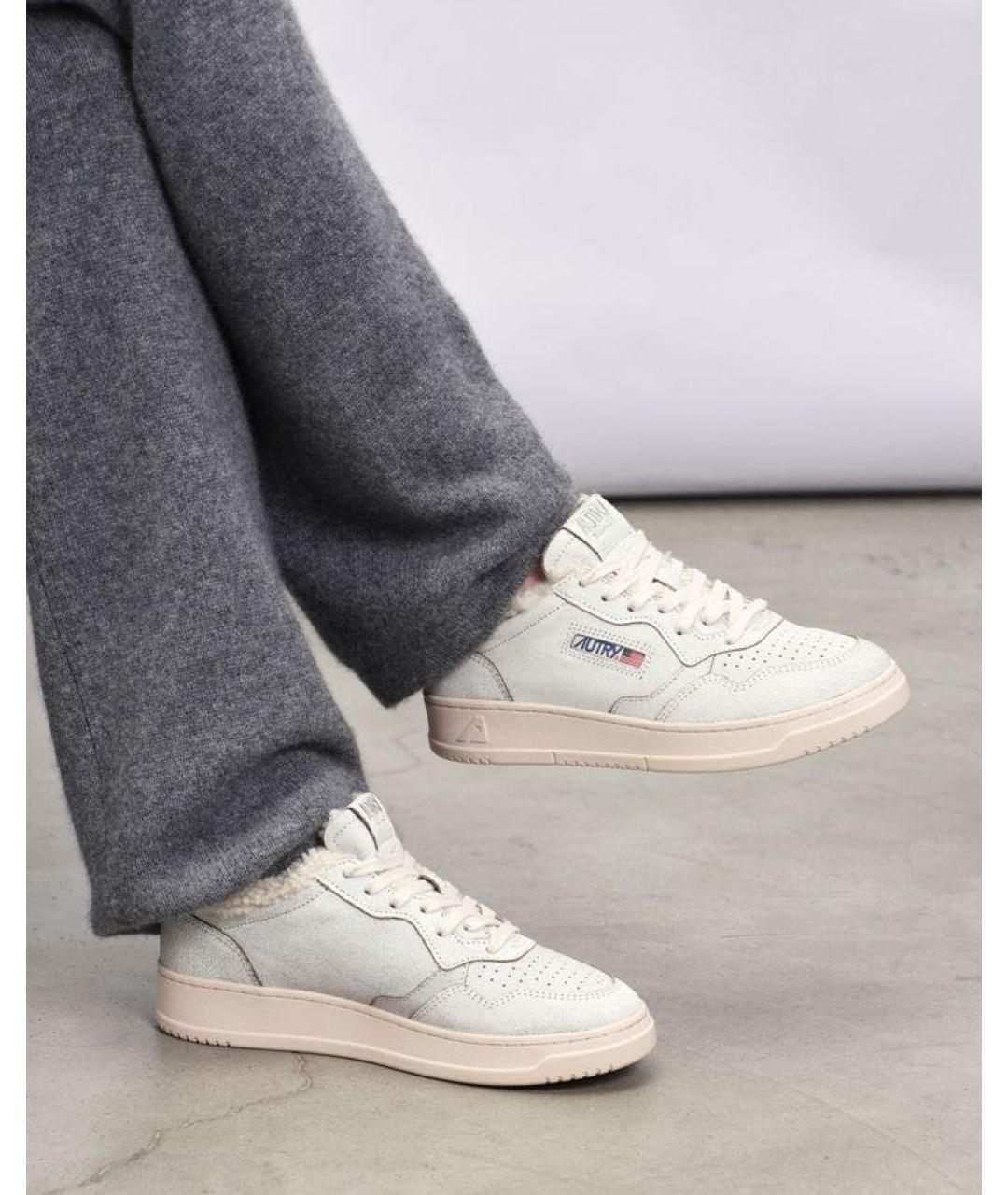 AUTRY Белые кожаные кроссовки, фото 3
